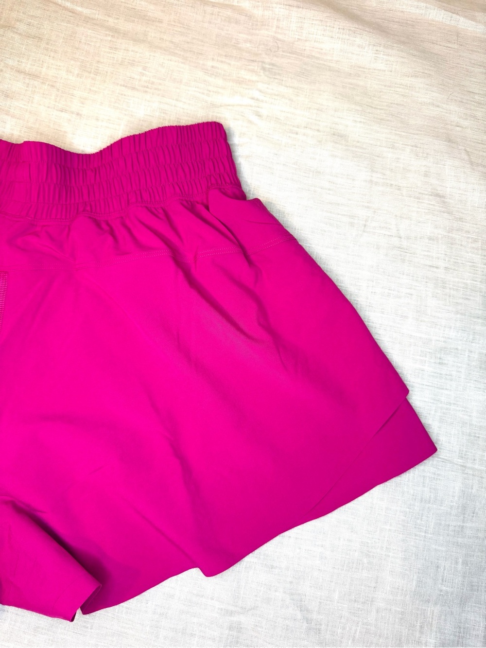 Lululemon Shake It Out High-Rise Run Shorts 2.5” Pink Flare NWT - Picture 8 of 16